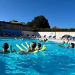 Mobil De Prestige Avec Jacuzzi A - Api-1-52-1439 *