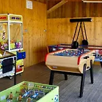 Kamp alanı Mobil De Prestige Avec Jacuzzi A - Api-1-52-1439 Dolus d'Oléron